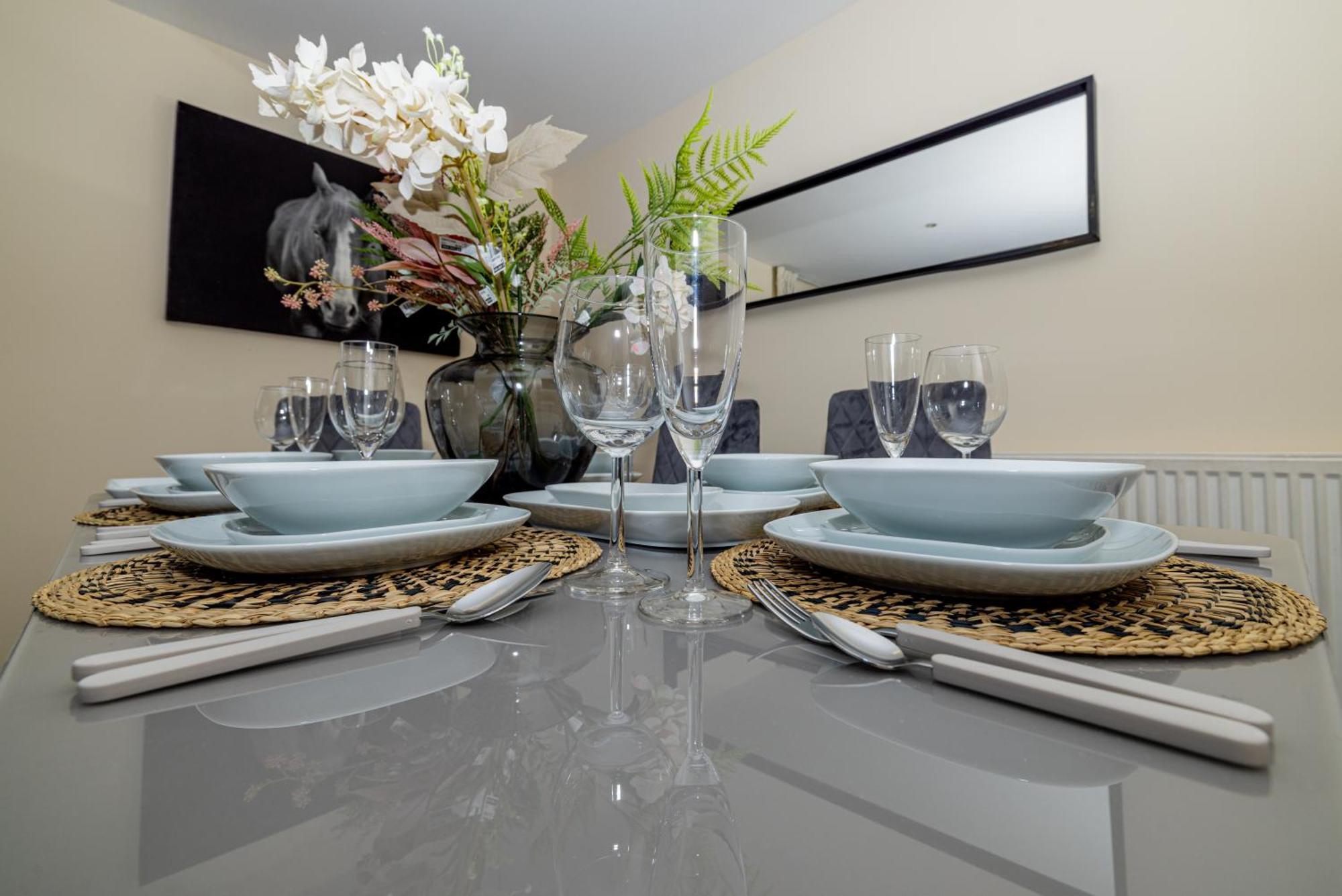 Two Bed Apartment Near Canary Wharf Лондон Екстер'єр фото